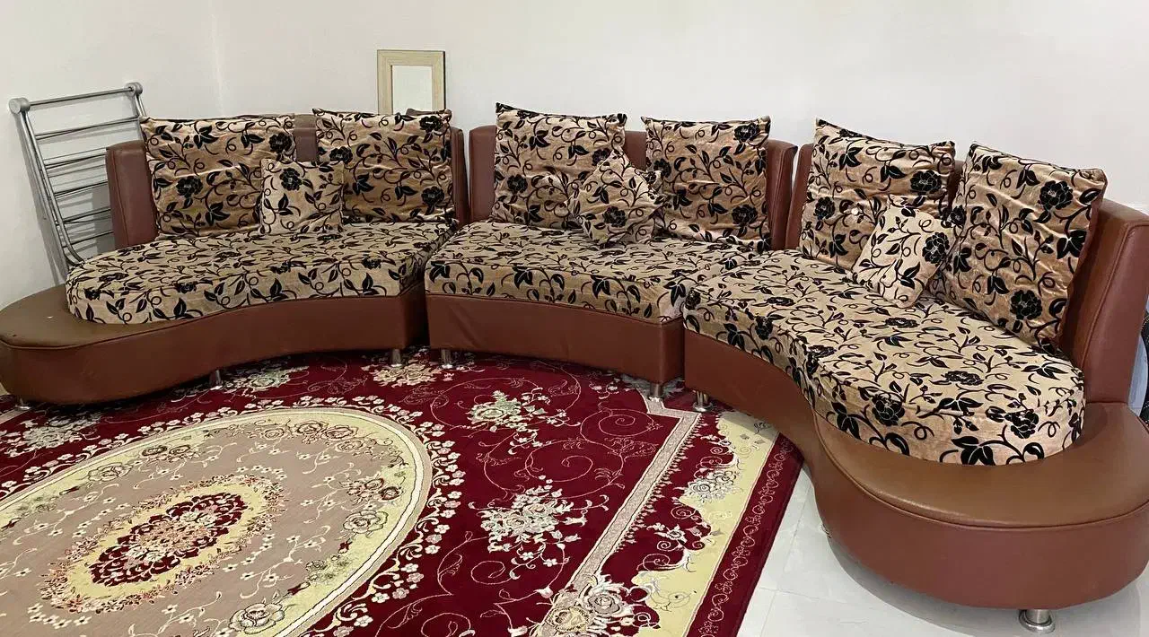 مبلمان|مبلمان خانگی و میز عسلی|ایوان, |دیوار