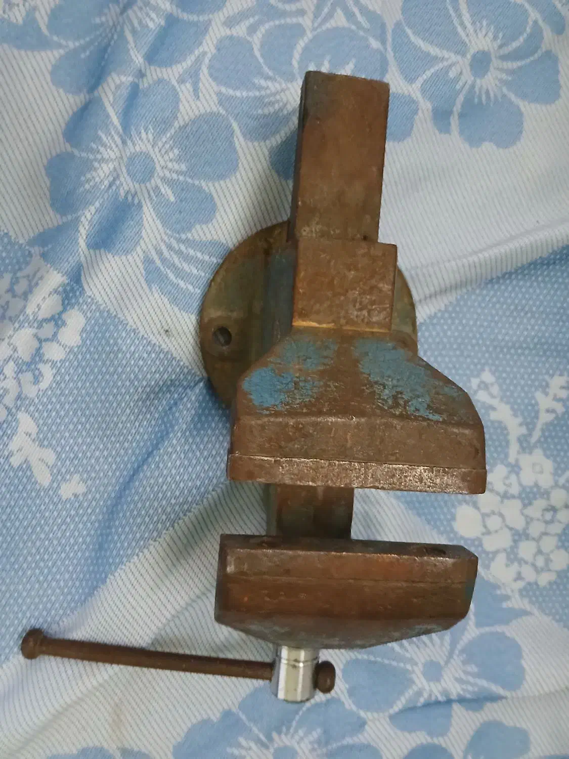 گیره صنعتی فولادی|ابزارآلات|بروجرد, |دیوار