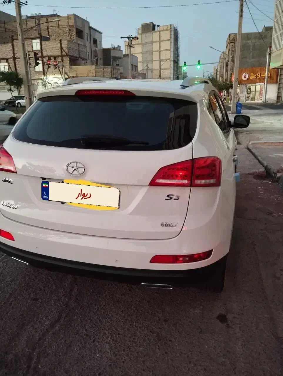 ماشین جک s5 نیو فیس، تمیز کارمندی|خودرو سواری و وانت|زاهدان, |دیوار