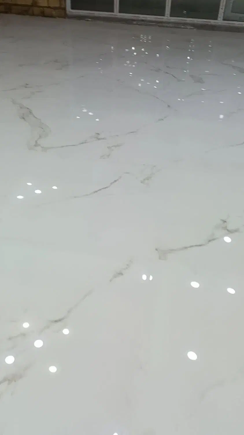 نصب کاشی وسرامیک بابهترین کیفیت ودقت|خدمات پیشه و مهارت|بروجرد, |دیوار