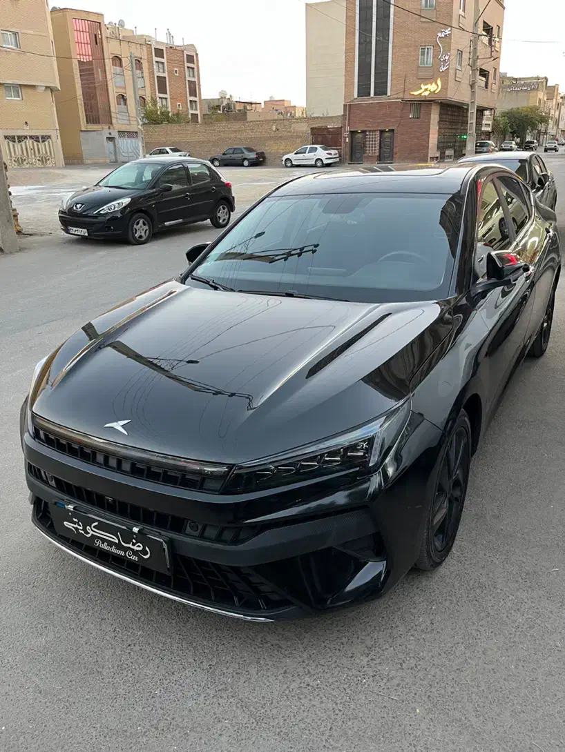 کی ام سی J7 مدل ۱۴۰۲ گارانتی فعال بدون رنگ|خودرو سواری و وانت|اصفهان, لیمجیر|دیوار