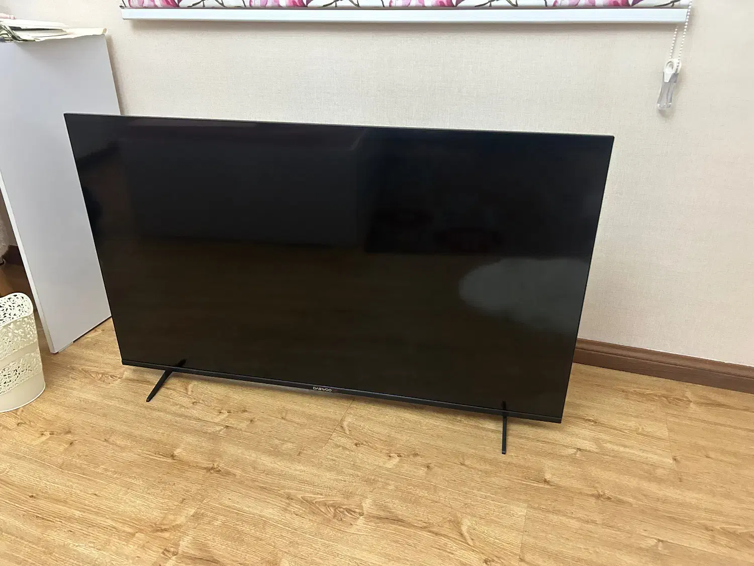 تلویزیون۵۰اینج دوو|تلویزیون و پروژکتور|رشت, رودبارتان|دیوار