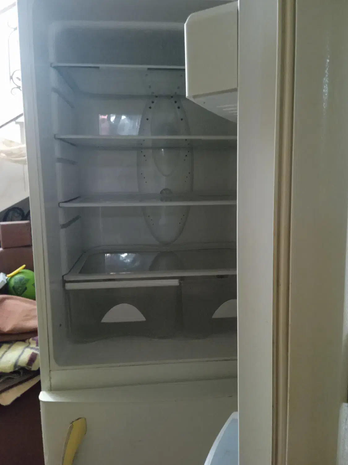 فروش یخچال فریزر|یخچال و فریزر|شاهین‌شهر, حاجی آباد|دیوار