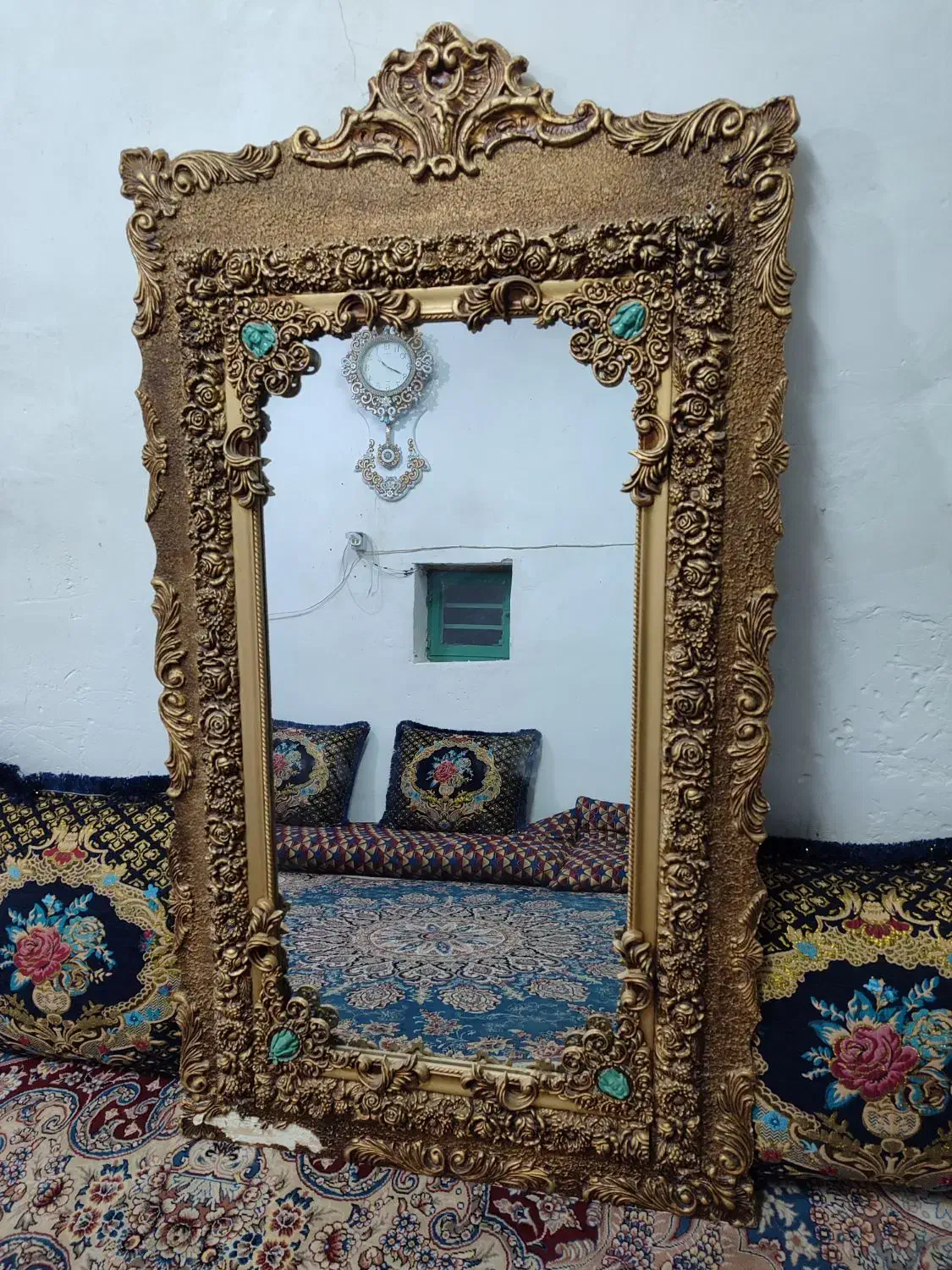 آینه ایستاده|آینه|یزد, |دیوار