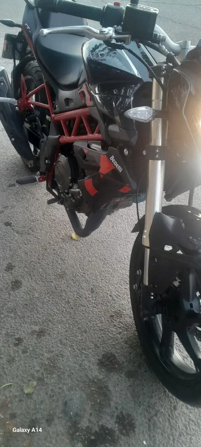 بنلی ۱۴۰۲ بیمی داره|موتورسیکلت|همدان, |دیوار