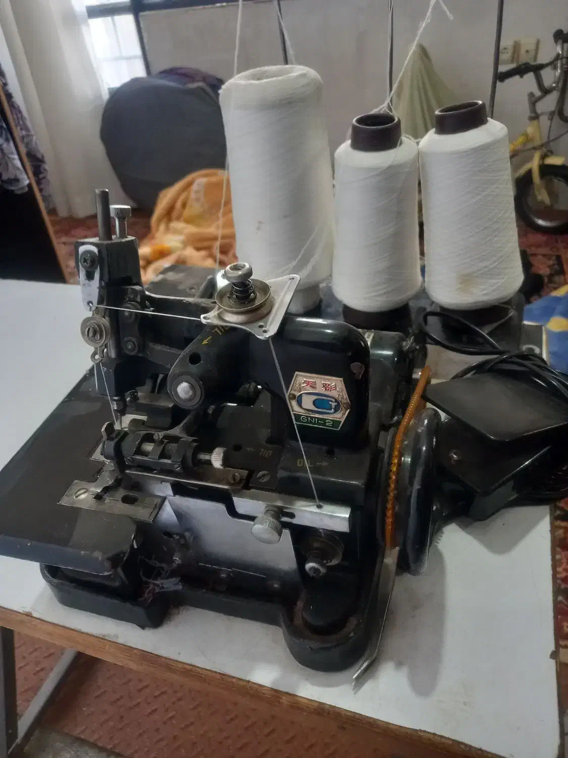 چرخ راسته دوز و سردوز|چرخ خیاطی و ریسندگی|چناران, |دیوار