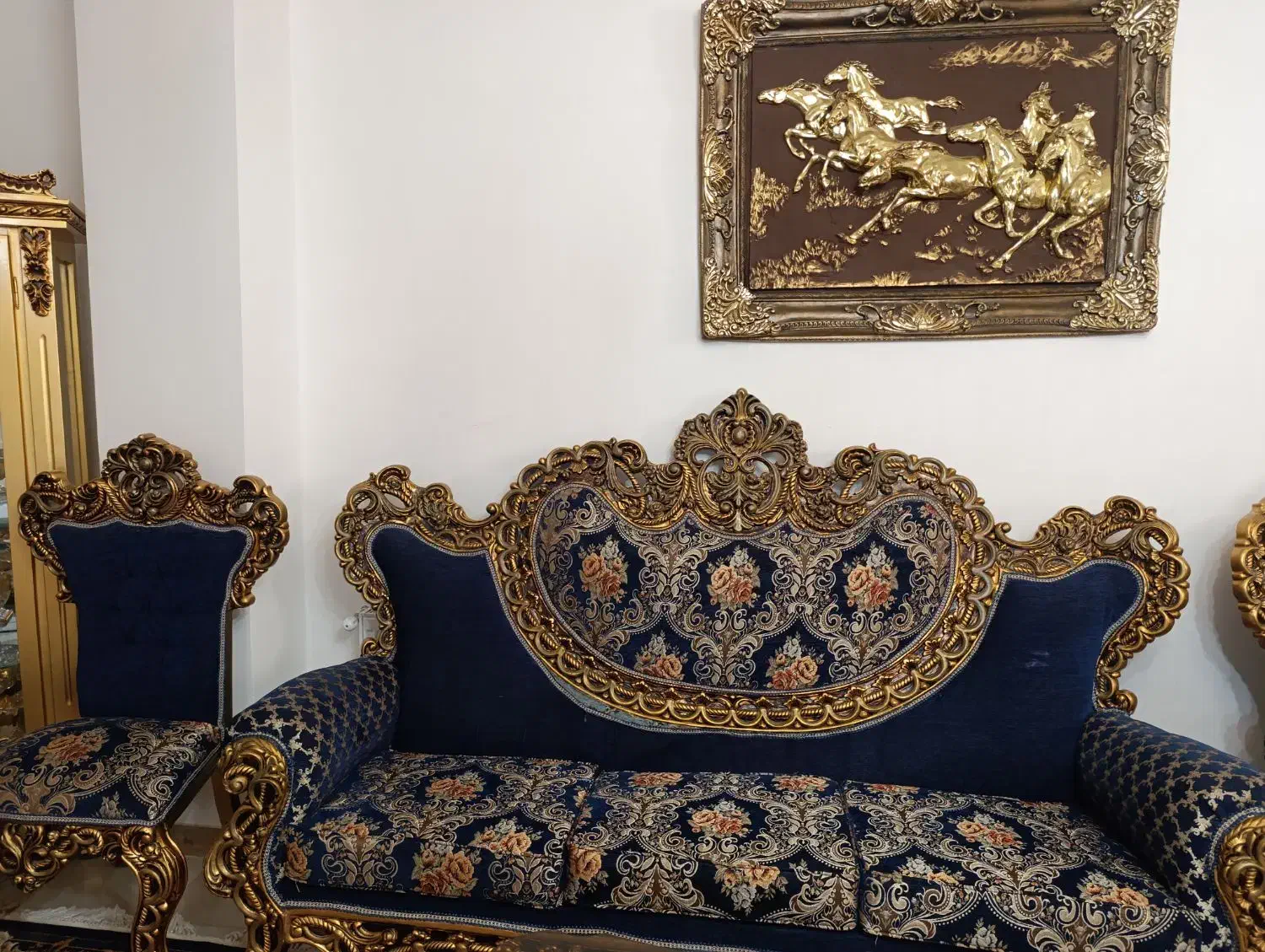 کالا|مبلمان خانگی و میز عسلی|بوئین زهرا, |دیوار