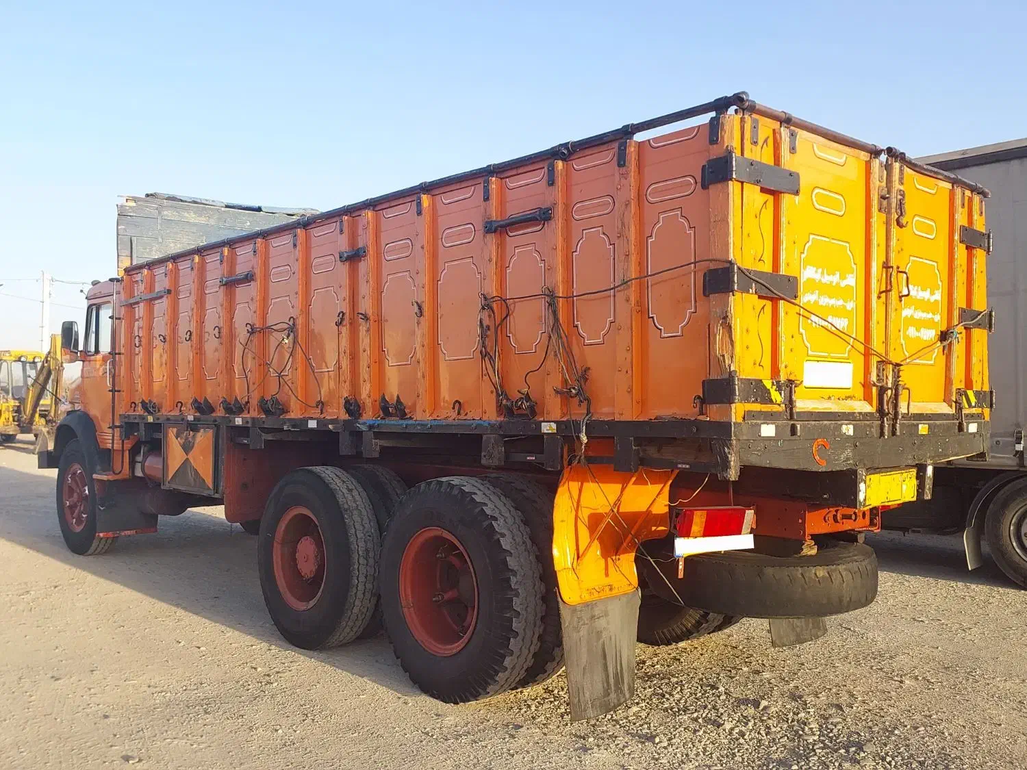 بنز جفت باری مدل ۱۳۵۲|خودرو سنگین|باقرشهر, |دیوار