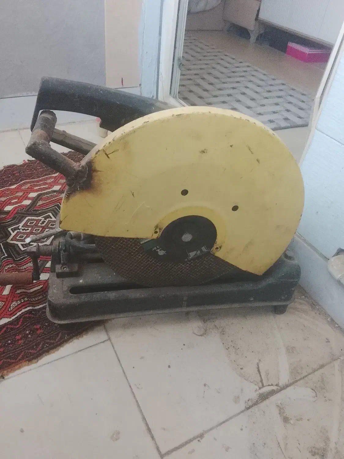 پروفیل بر سفیر کار کرده|ابزارآلات|پرند, فاز ۶|دیوار