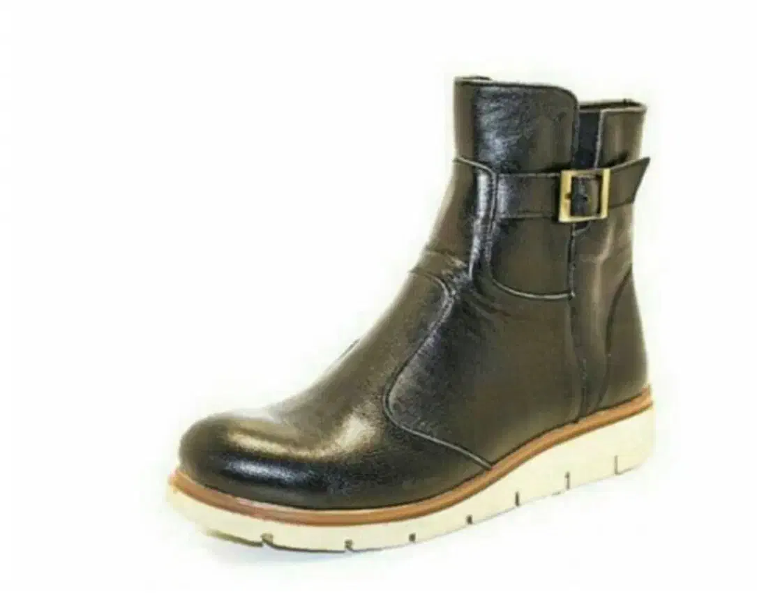 کفش طبی ،چرم طبیعی|کیف، کفش، کمربند|اصفهان, نقش جهان|دیوار