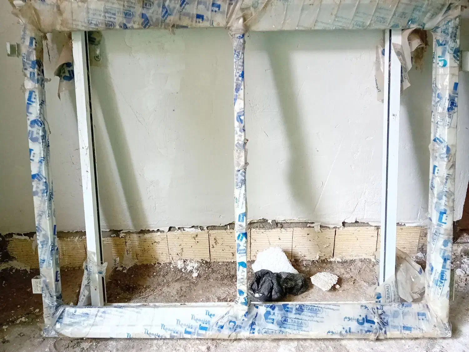 یک عدراتاق خاب۲عدد پنجره یدونه ۱۵۰یدونه ۲متری|مصالح و تجهیزات ساختمان|لاهیجان, لیل|دیوار