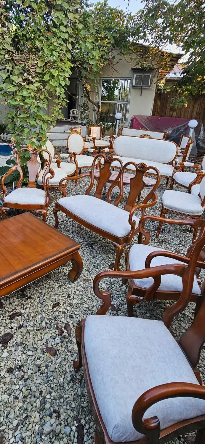 مبل چپندرفرانسه دلیل تغییر شغل نصف قیمت|مبلمان خانگی و میز عسلی|نوشهر, |دیوار