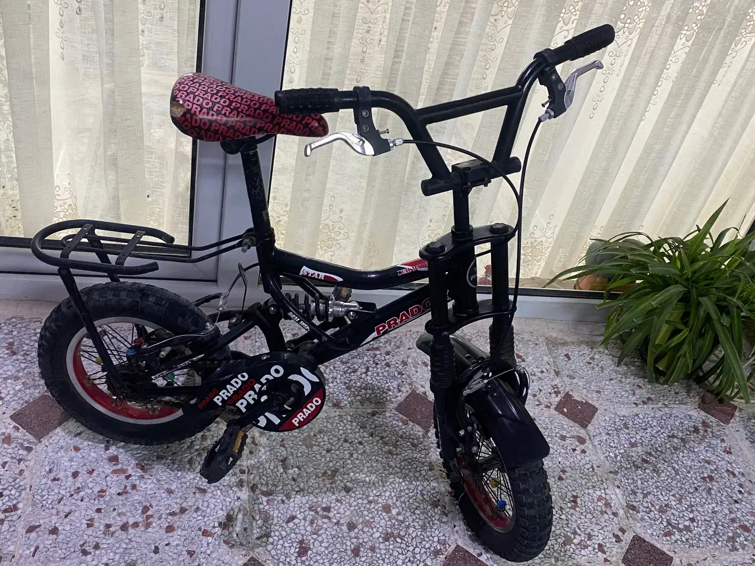 دوچرخه بچگانه پرادو المانی آلیاژ کمک فنر دار|دوچرخه، اسکیت، اسکوتر|تهران, دولاب|دیوار