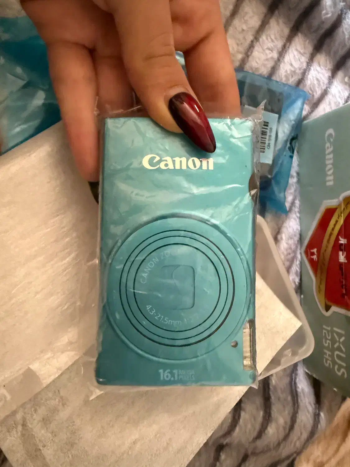 دوربین canon ixus رنگ ابی|دوربین عکاسی و فیلم‌برداری|کرمان, |دیوار