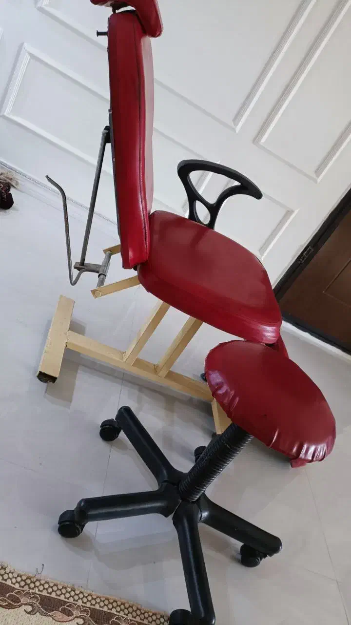 صندلی اصلاح و صندلی چرخدار|آرایشگاه و سالنهای زیبایی|نیشابور, شهرک فرهنگیان|دیوار