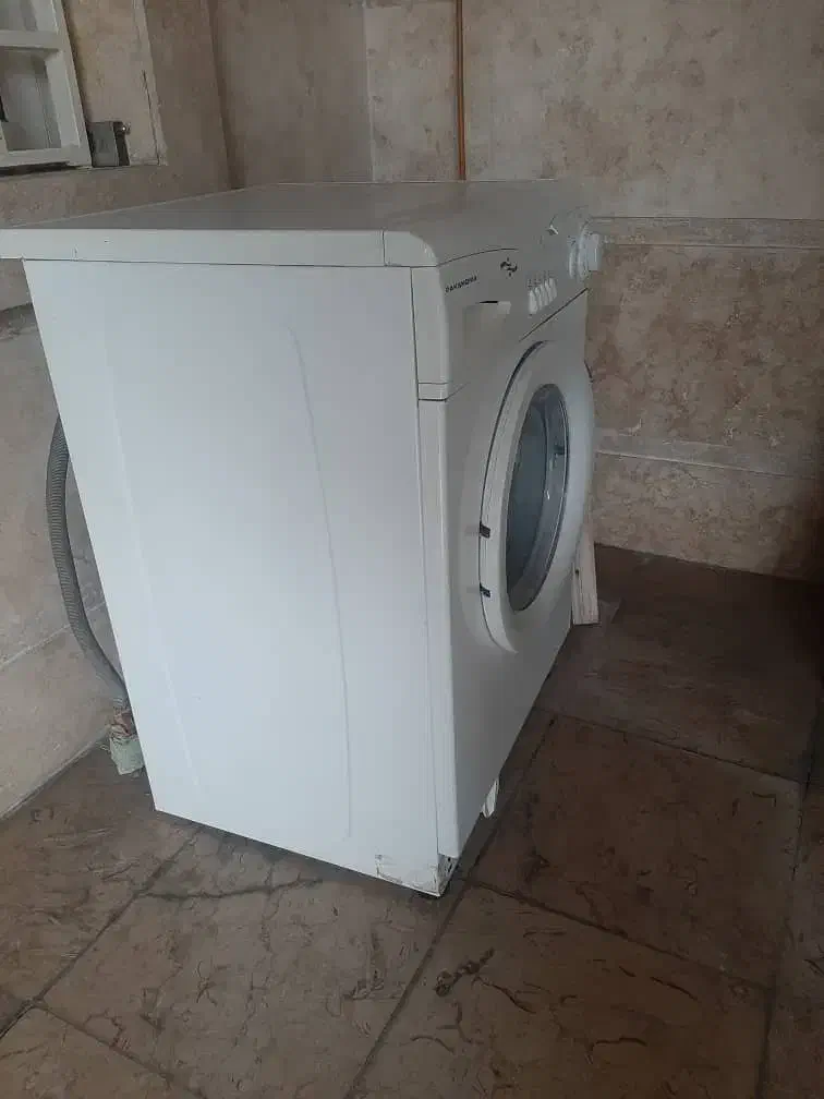 ماشین لباسشویی ۷ کیلویی پاکشوما|ماشین لباسشویی و خشک‌کن لباس|اهواز, کوی باهنر|دیوار