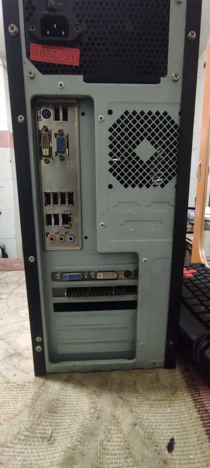 کامپیوتر‌موس‌کیبرد‌کابل|رایانه رومیزی|مهاباد (آذربایجان غربی), |دیوار