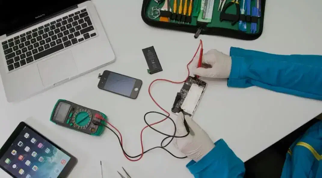 آموزش تعمیرات موبایل با مدرک رسمی فنی و حرفه ای|خدمات آموزشی|زاهدان, |دیوار