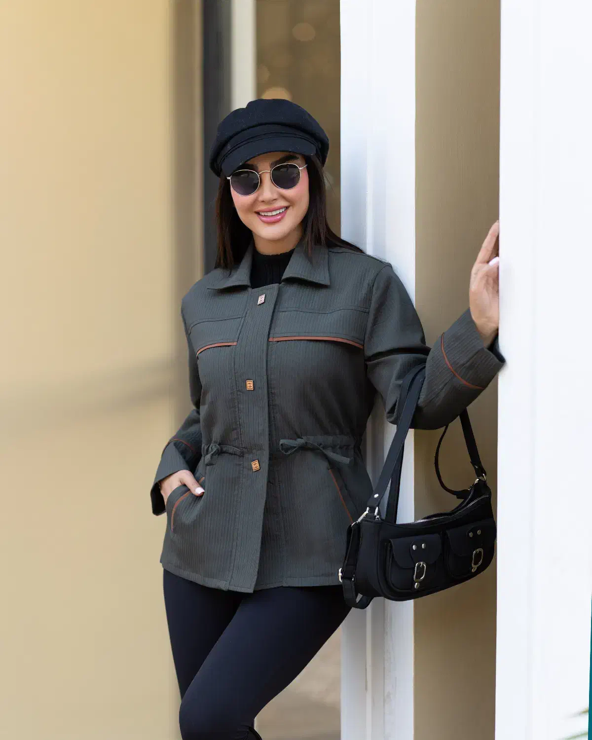 تولید و پخش عمده مانتو پائیزه و بارانی|عمدهفروشی|تهران, فلسطین (میدان انقلاب)|دیوار