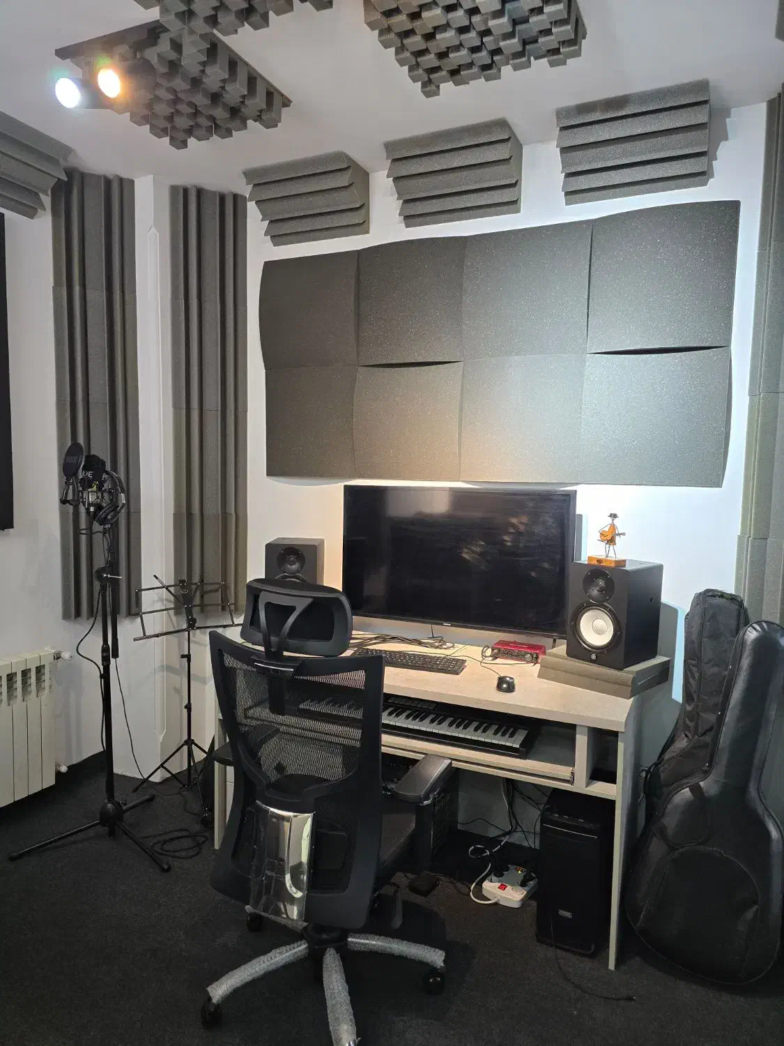 آموزشگاه فنی حرفه ای موسیقی چکاوک|خدمات آموزشی|اندیشه, اندیشه فاز ۱|دیوار