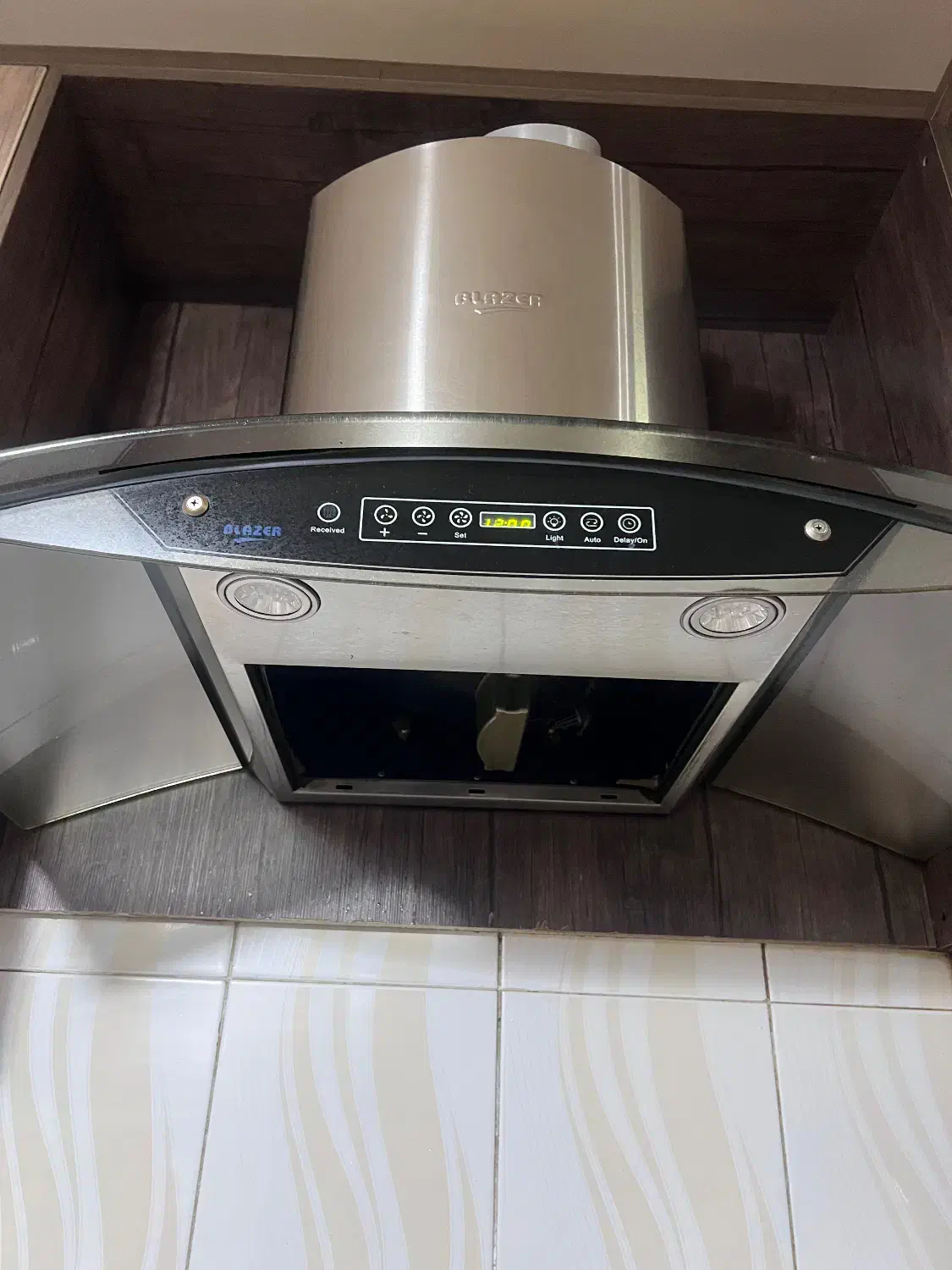 فر کن|هود|تبریز, |دیوار