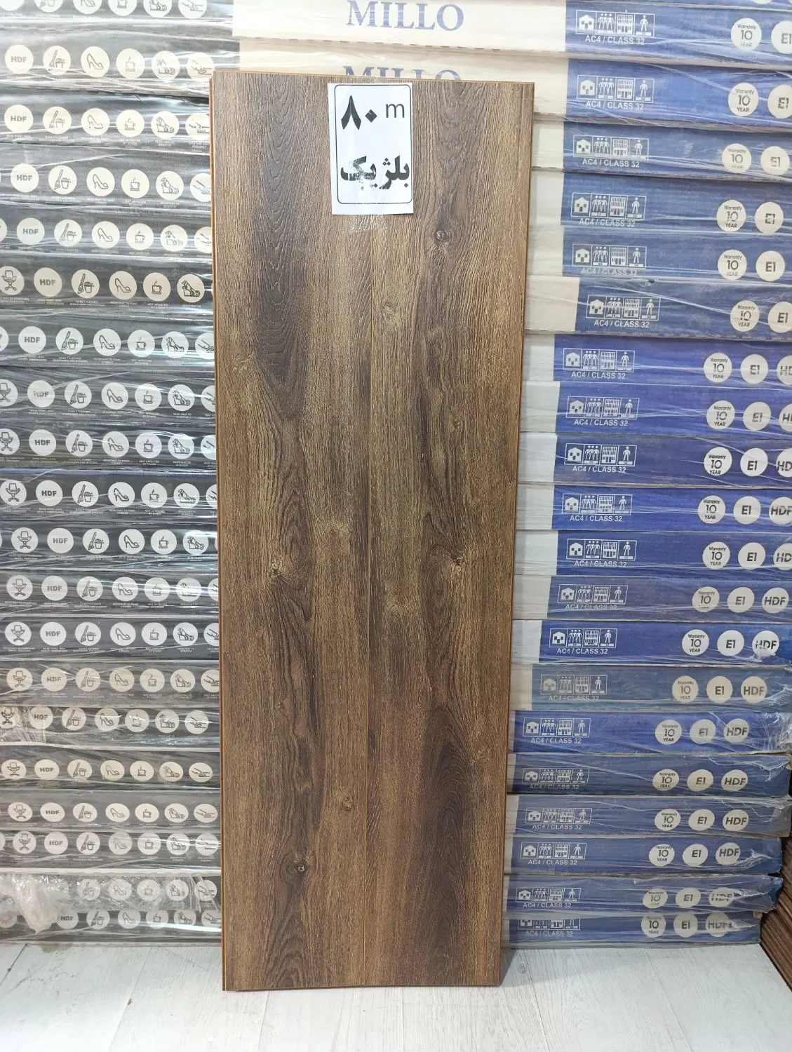لمینت پارکت استوک از متراژ10متر به بالا فروش میرسد|مصالح و تجهیزات ساختمان|تهران, وحیدیه|دیوار