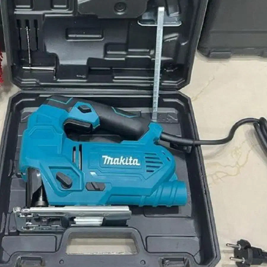 اره عمود بر لیزر دار ماکیتا|ابزارآلات|یزد, |دیوار