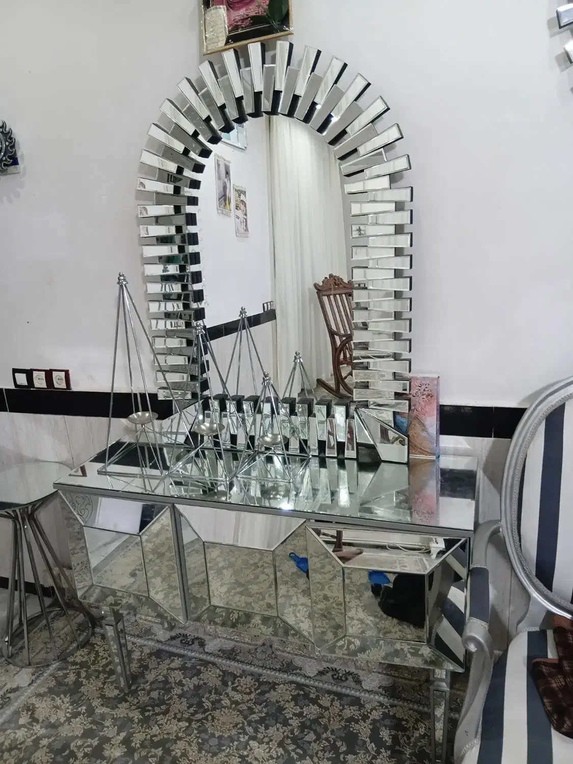 آیینه وکنسول آیینه ای|بوفه، ویترین، کنسول|کرمانشاه, |دیوار