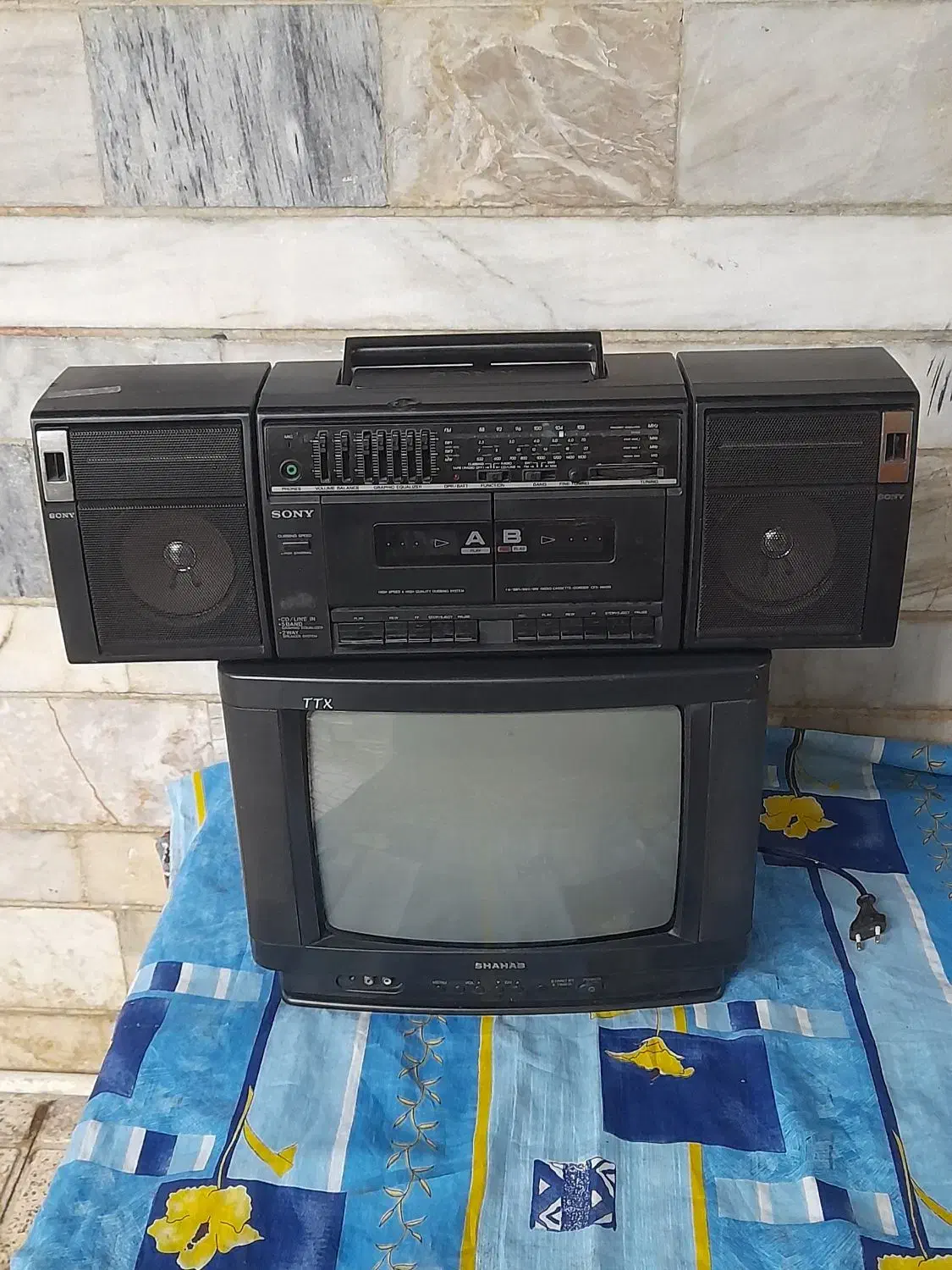 رادیو ضبط سونی ۵۰۰ . تلویزیون شهاب  ۳۰۰|صوتی و تصویری|شلمان, |دیوار