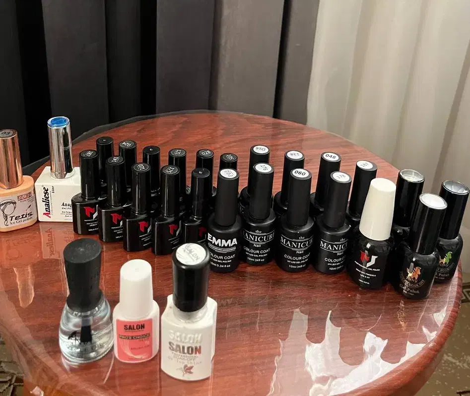 وسایل کاشت ناخن جدا هم فروخته میشه|آرایشی، بهداشتی، درمانی|کرمانشاه, |دیوار