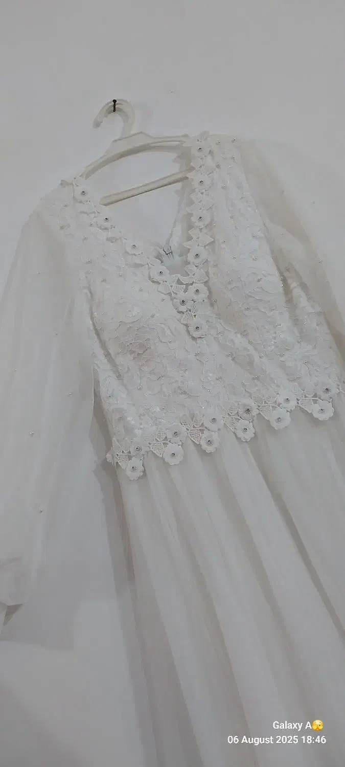 لباس|لباس|خسروشاه, |دیوار