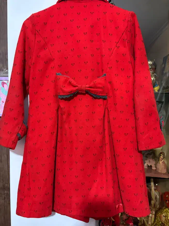 کاپشن|لباس|شیراز, شهرک سراج‎|دیوار