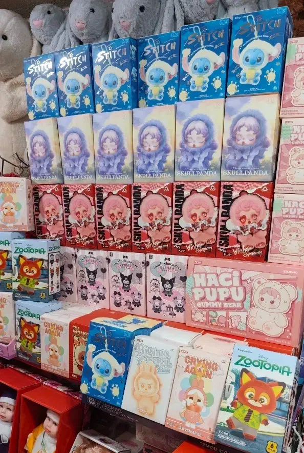 عروسک ها لبوبو مارک پاپ مارک همشون موجود داریم|اسباببازی|مشهد, عبادی|دیوار