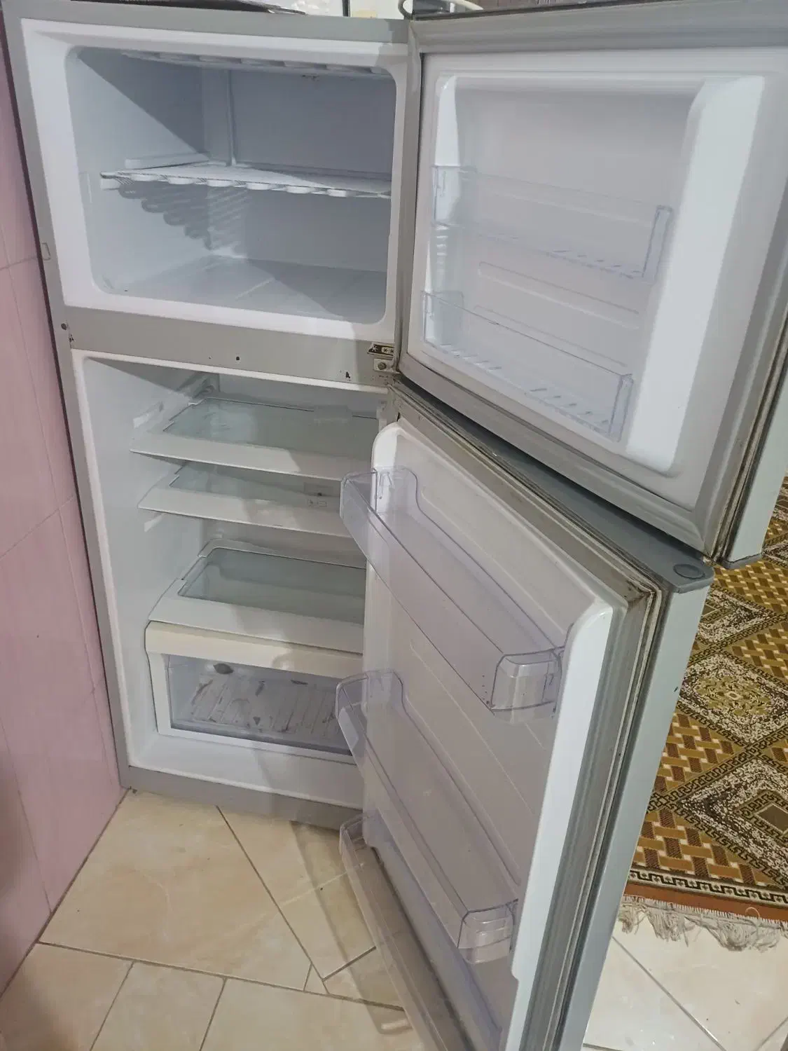 یخچال|یخچال و فریزر|سیاهکل, |دیوار