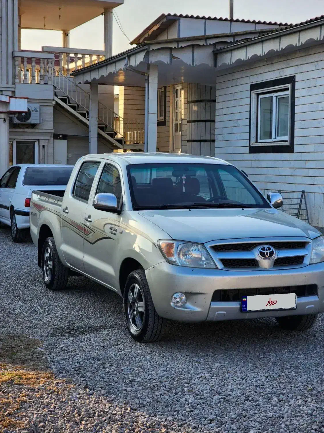 تویوتا هایلوکس مدل ۲۰۰۶|خودرو سواری و وانت|گرگان, |دیوار