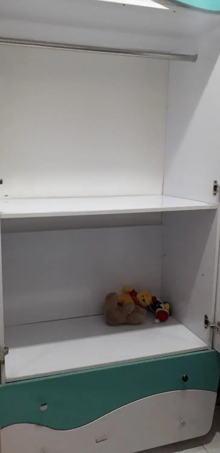 کمد بچگانه|تخت و سرویس خواب|تهران, نیروی هوایی (پیروزی)|دیوار