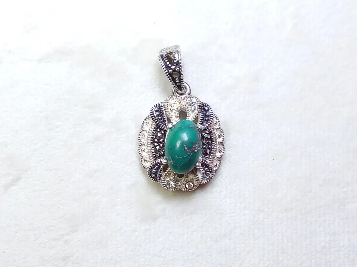 آویز نقره با نگین فیروزه|جواهرات|اندیشه, اندیشه فاز ۵|دیوار