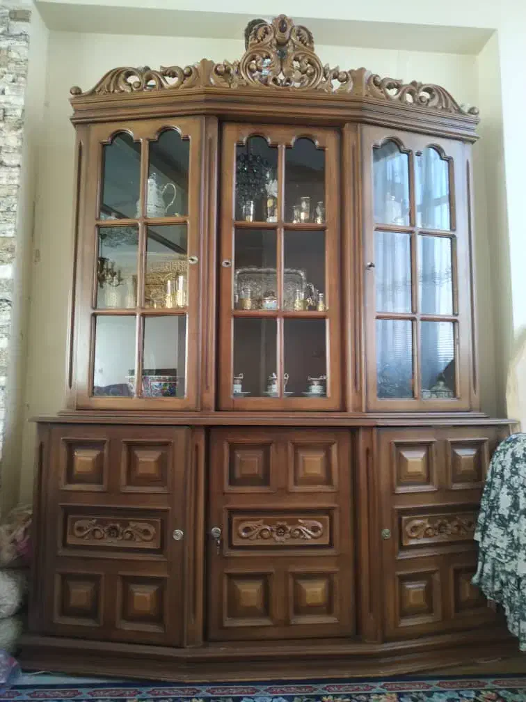 بوفه ی دو تیکه|بوفه، ویترین، کنسول|تهران, آهنگ|دیوار