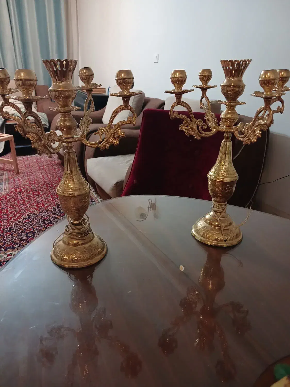 جفت شمعدان برقی طلا کوب|لوستر و چراغ آویز|شیراز, عفیف‌آباد|دیوار