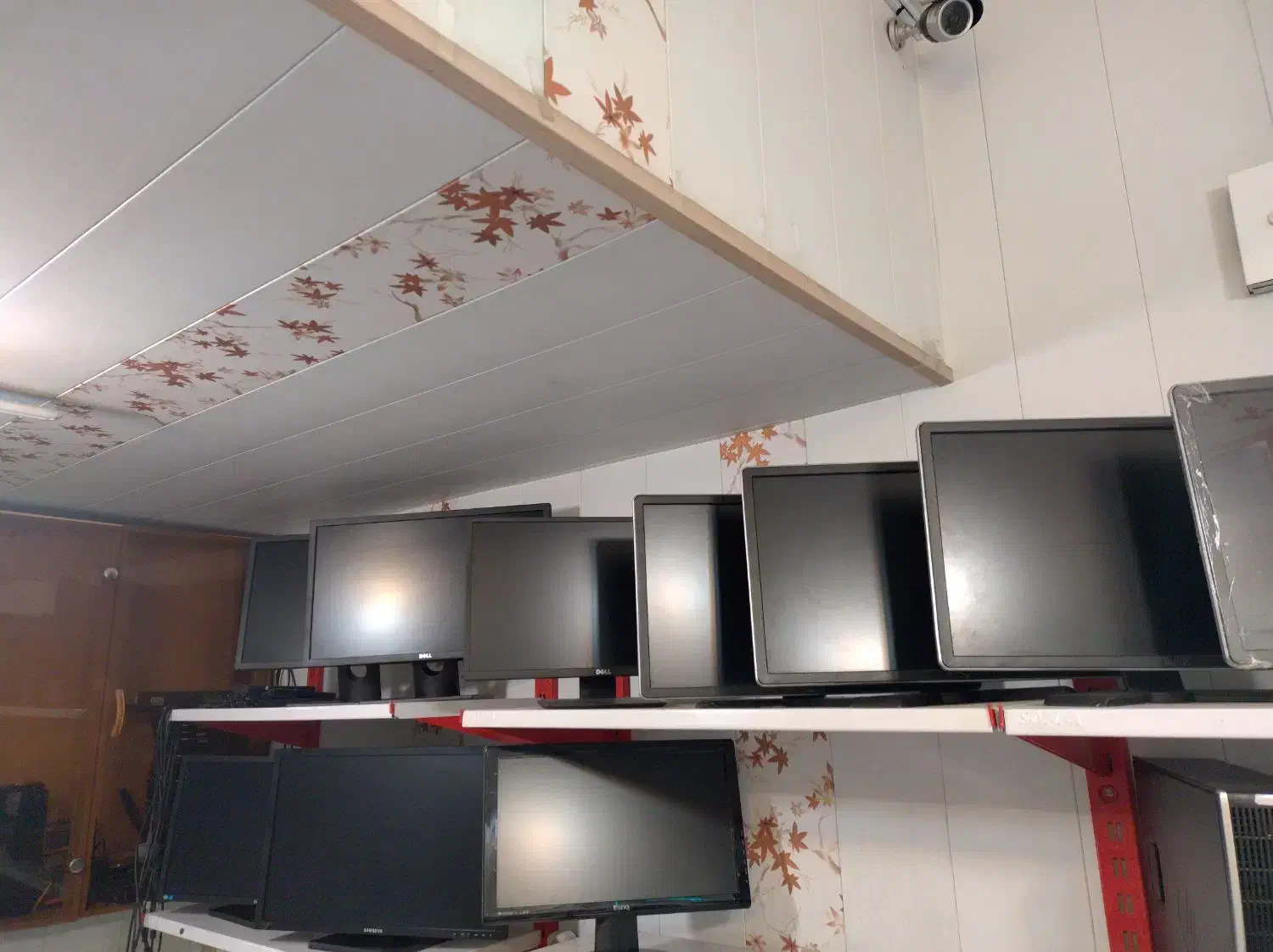 انواع مانیتور استوک با مهلت تست|قطعات و لوازم جانبی رایانه|اصفهان, مصلی|دیوار