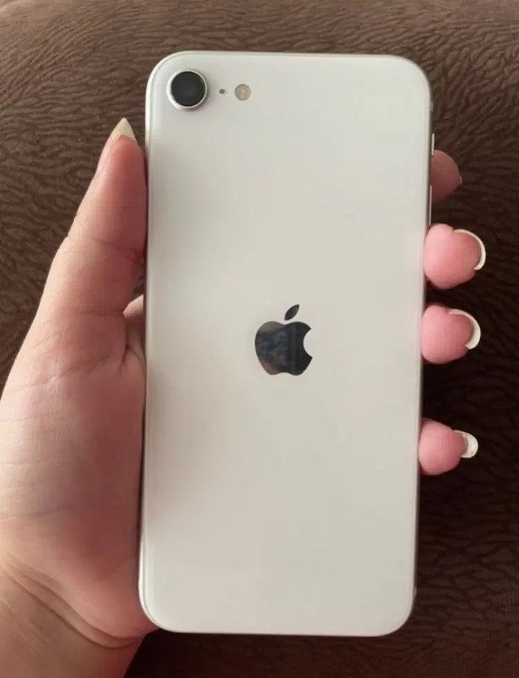 iPhone se 2020 128g|موبایل|کازرون, |دیوار