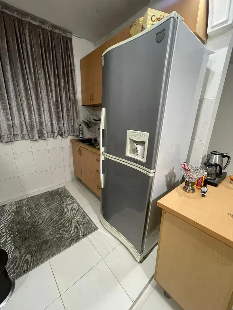 یخچال سونیا|یخچال و فریزر|نسیم‌شهر, |دیوار