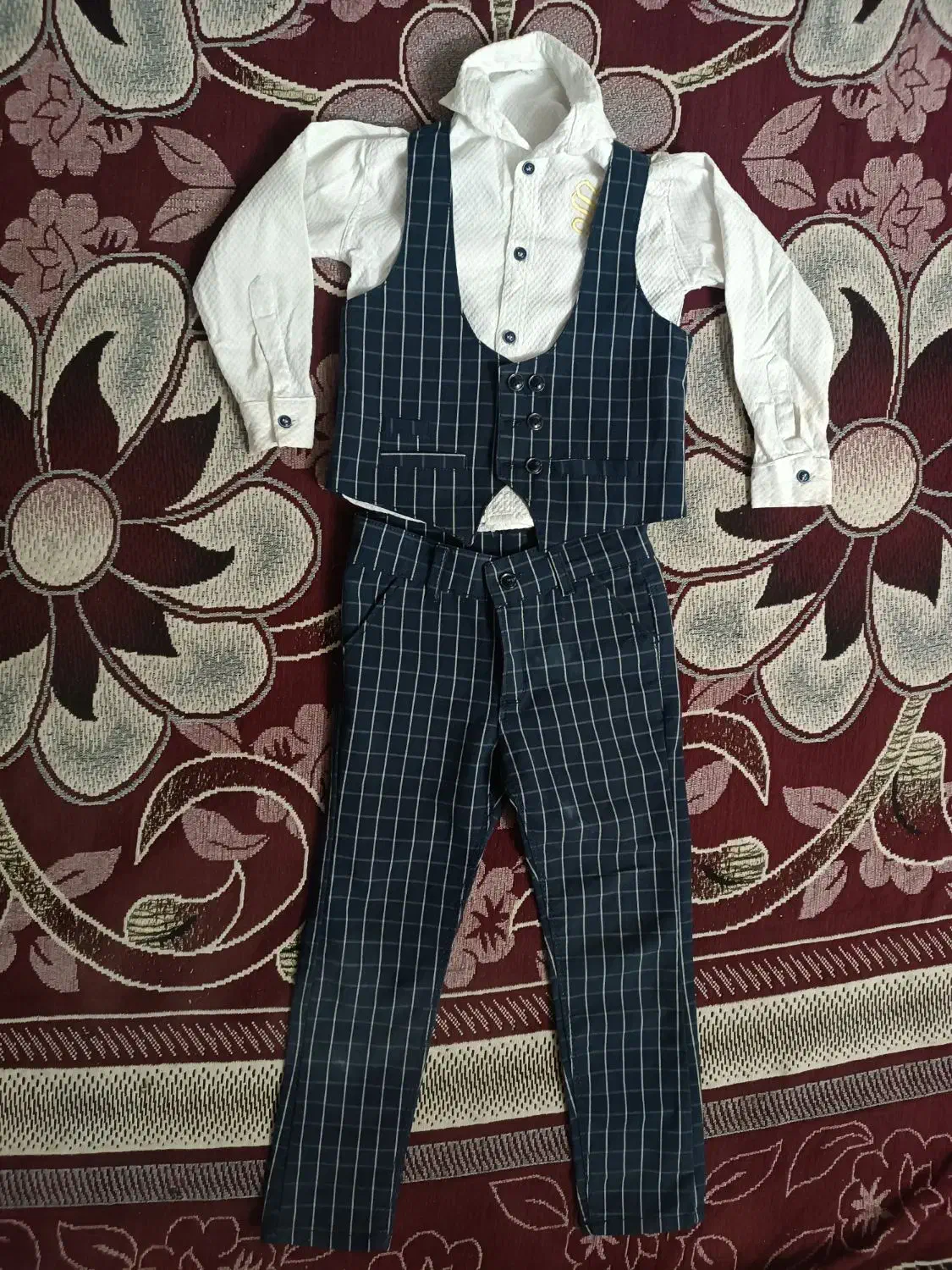 جلیقه شلوار|کفش و لباس بچه|یزد, |دیوار