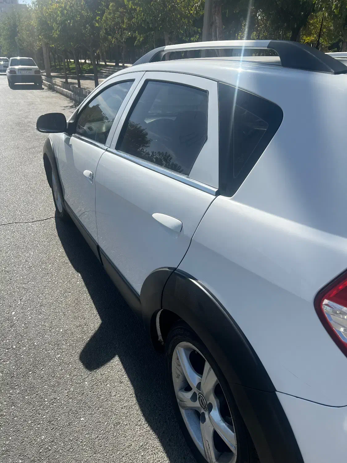 اچ سی کراس مدل ۹۷ بی رنگ|خودرو سواری و وانت|کرج, باغستان|دیوار