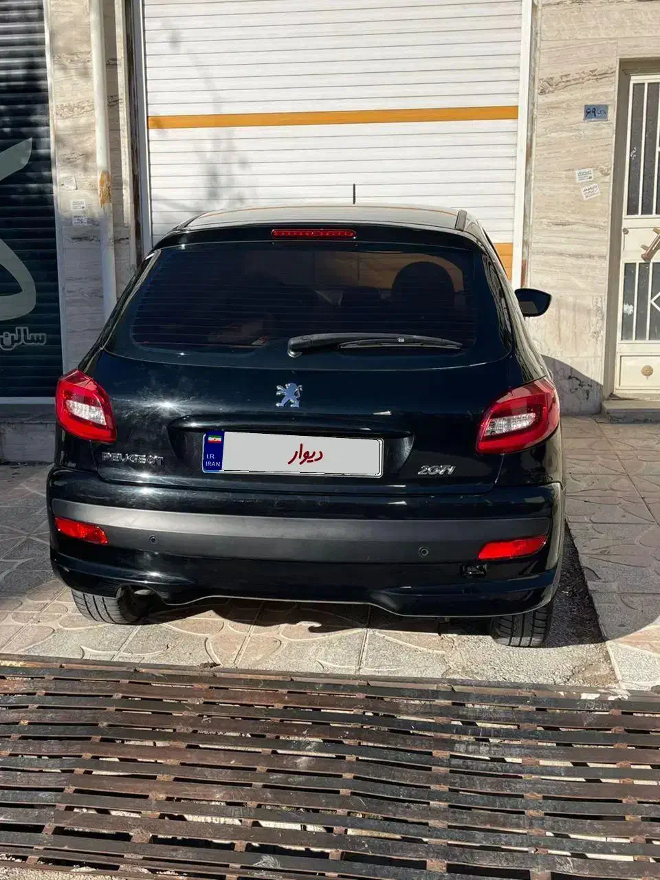 207 سقف فلز بسیار کارمندی|خودرو سواری و وانت|یاسوج, |دیوار