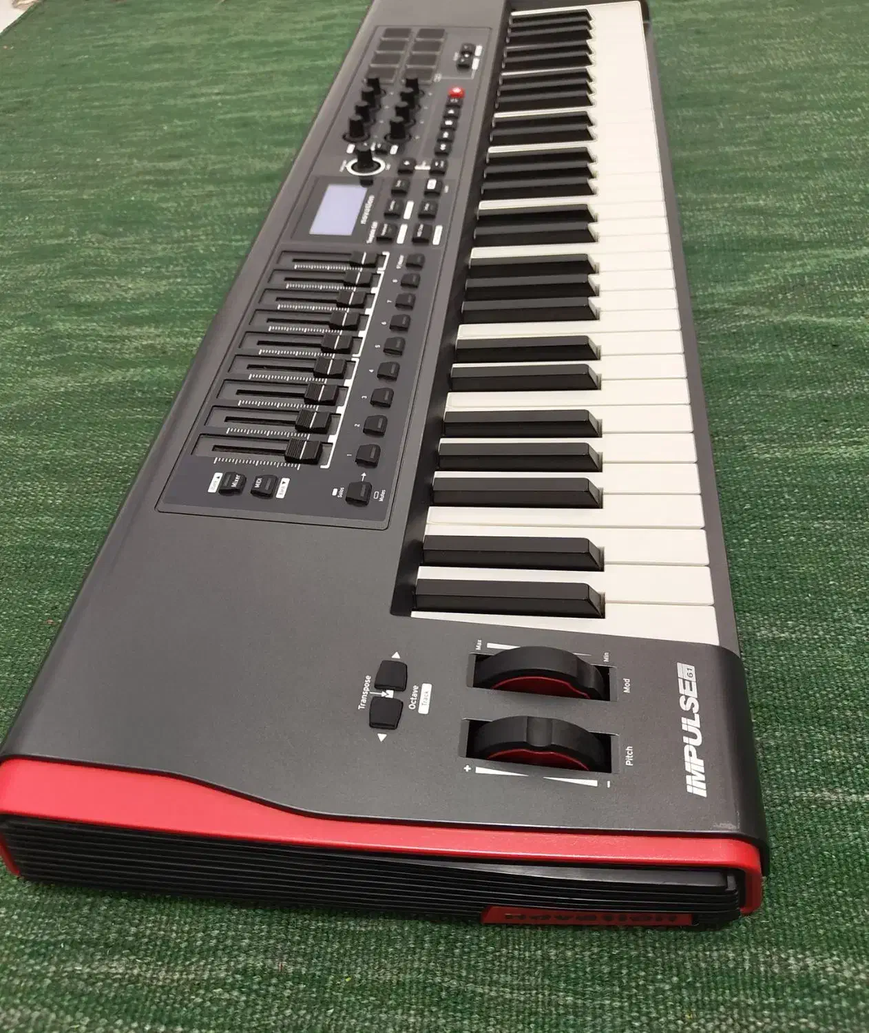 میدی کنترلر novation - impuls 61 key|پیانو، کیبورد، آکاردئون|شیراز, شهرک فرزانگان|دیوار