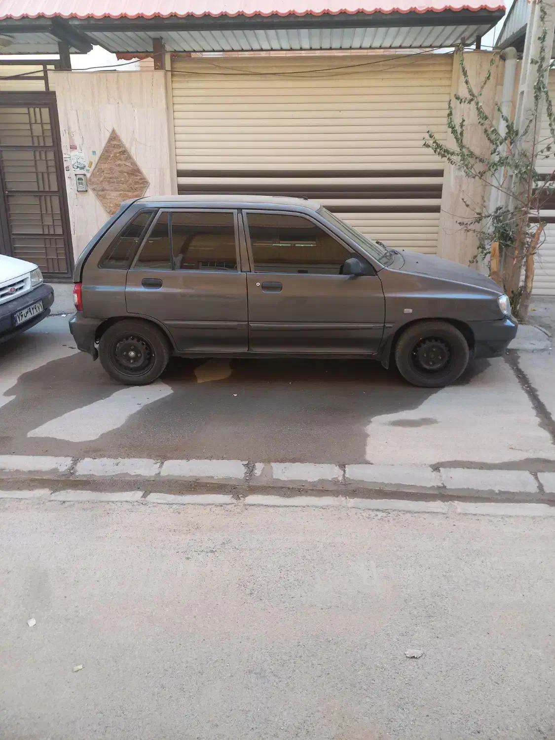 پراید ۱۱۱مدل ۹۰|خودرو سواری و وانت|شهرکرد, |دیوار