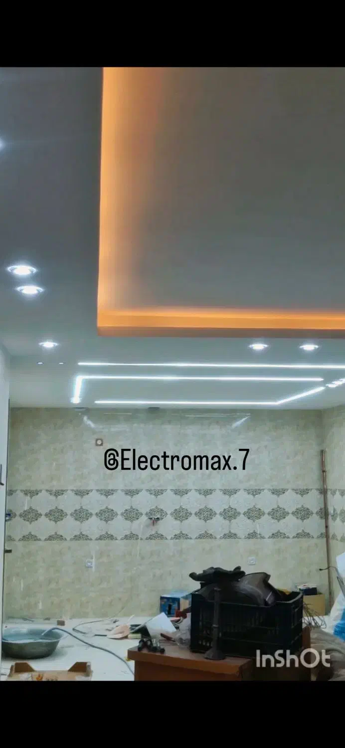 خدمات لاین نوری و برق کشی ساختمان|خدمات پیشه و مهارت|فولادشهر, B1|دیوار