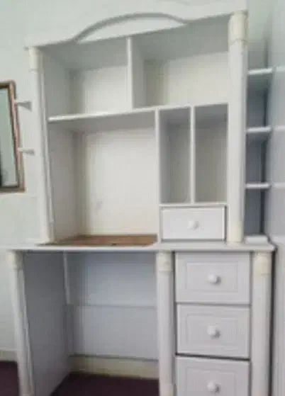 بوفه چوبی کشودار سالم شیک و محکم|کتابخانه، شلف، قفسه‌های دیواری|رشت, آب و برق|دیوار