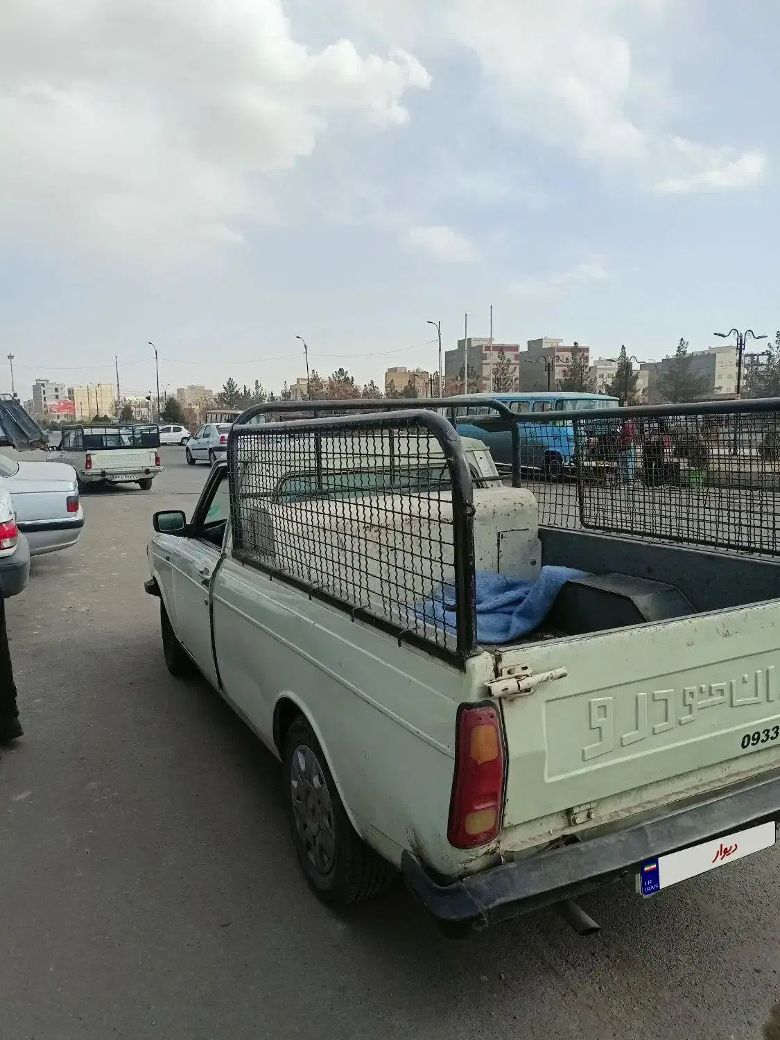 پیکان وانت|خودرو سواری و وانت|رباط‌کریم, رباط‌کریم|دیوار